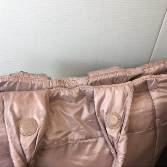 The Caraa Cumulus Cloud Large Tote Bag Light Pink - Picture 2 of 16